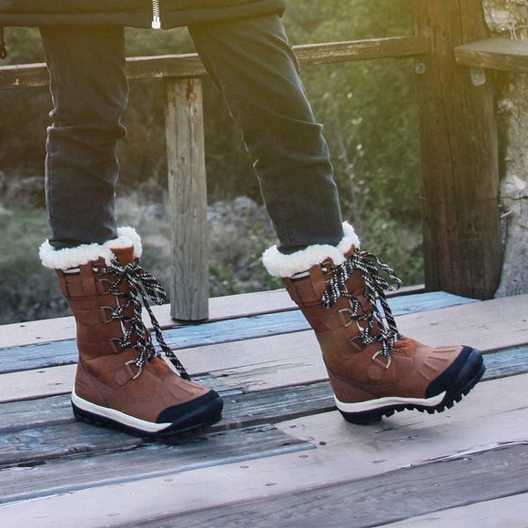 Bearpaw Desdemona Snow Boots 
